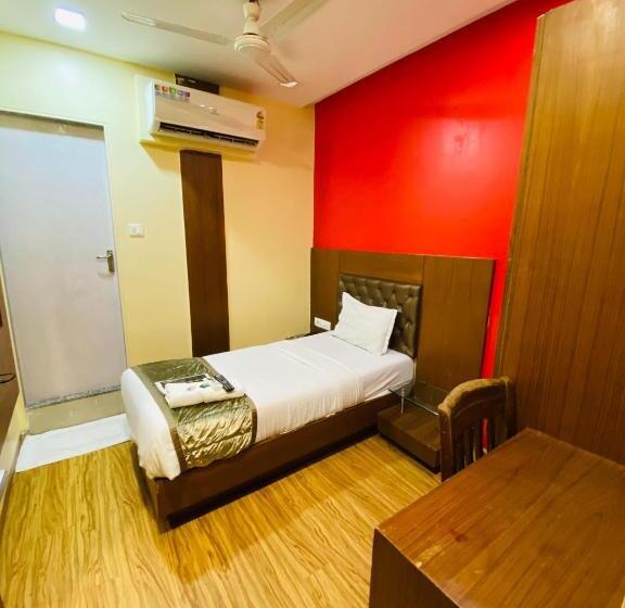 فندق Arton Regency Near Terminal 2 Airport
