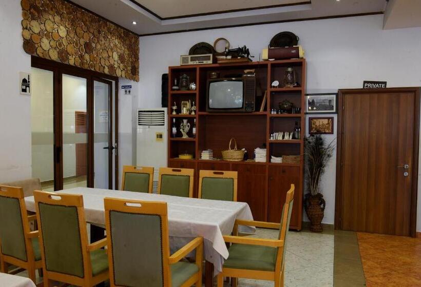 هتل Restorant Halal Il Tramonto