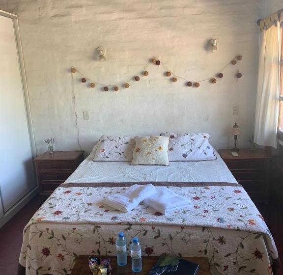 تختخواب و صبحانه La Casa Del árbol Chacras De Coria