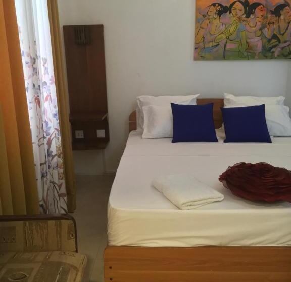 민박 Moon Deck Villa