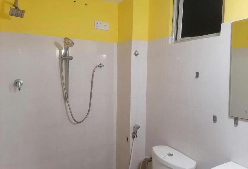 בית מלון כפרי Ambula Food Court