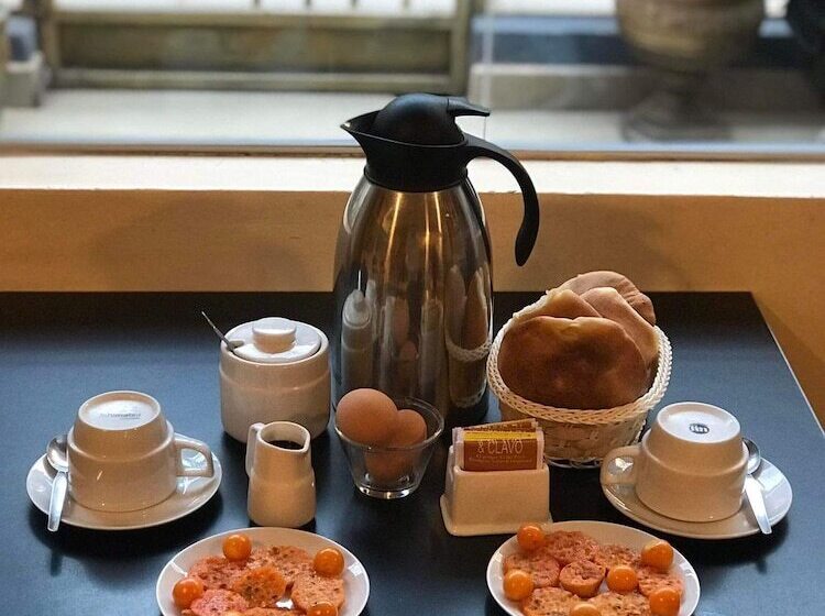 فندق Casa Dorada Y Tours