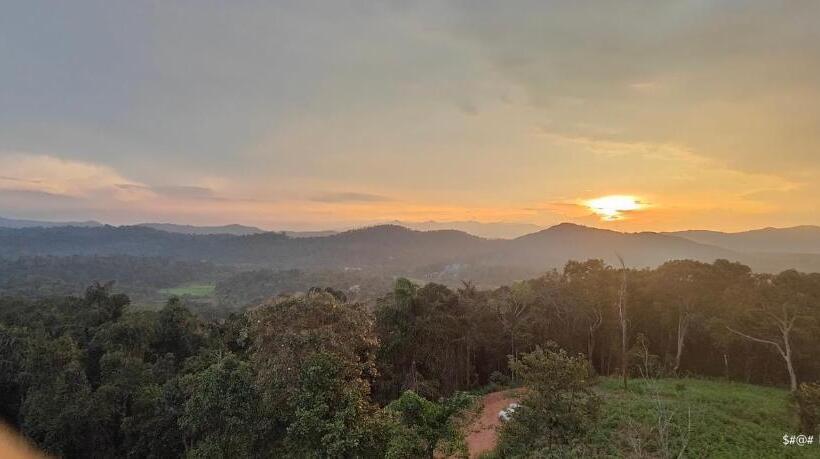 酒店 Mountain View Villas Of Coorg
