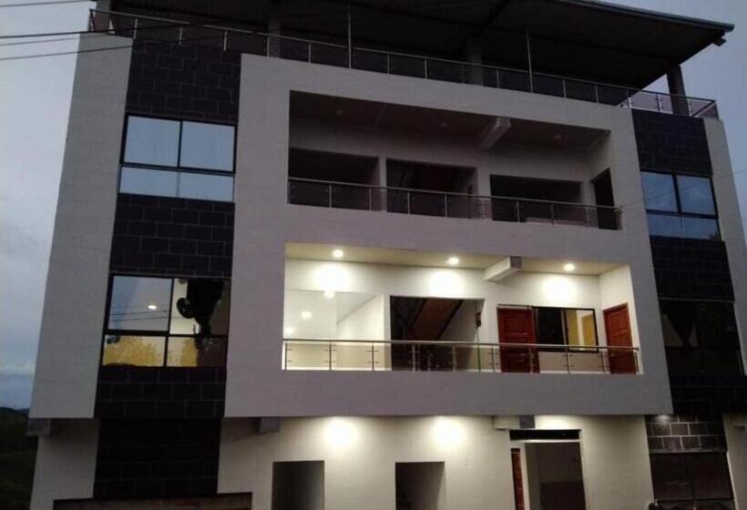 هتل Norcasia Rios Y Aventuras