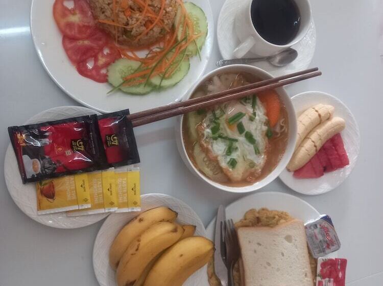 هتل Vangvieng Sisavang Mountain View