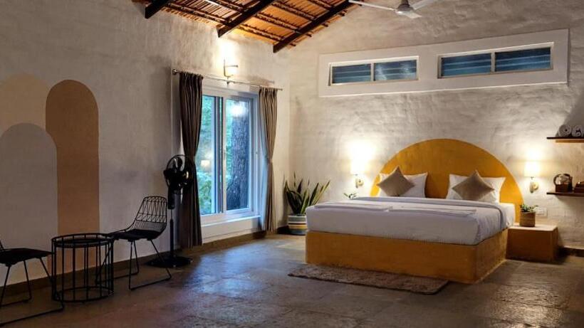 Отель Wild Kasarwadi