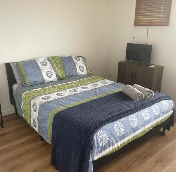 פנסיון Comfy Room Next To Bond University