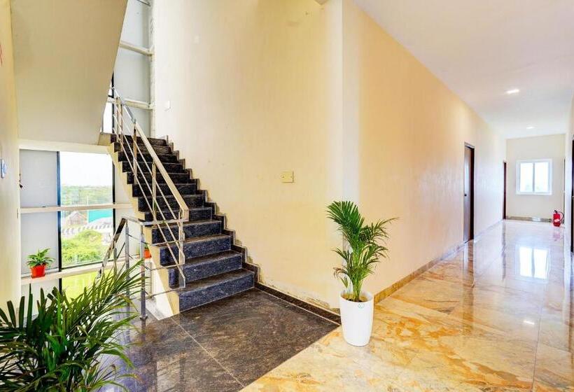 פנסיון Super Hotel O Sriperambadhur Formerly Radha Residency