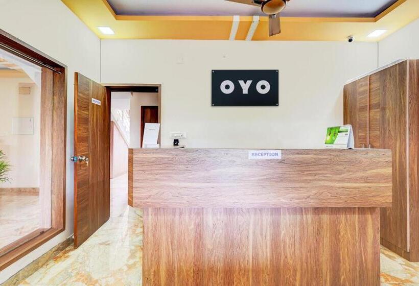 פנסיון Super Hotel O Sriperambadhur Formerly Radha Residency