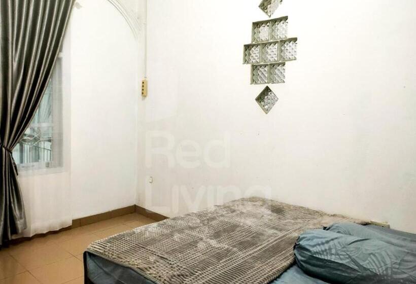 בית מלון כפרי Guest House Syariah Bunga Intan Redpartner