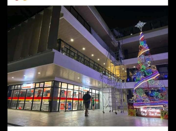 פנסיון Deca Homes Staycation