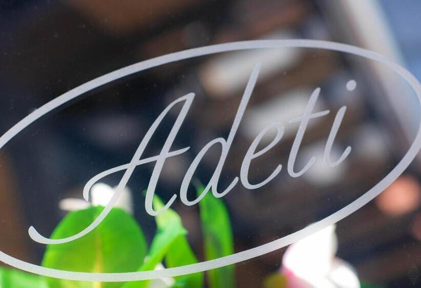 هتل Adeti Residence