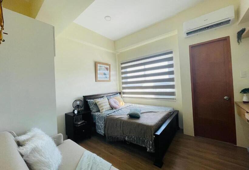 Northwoods Place Condominium