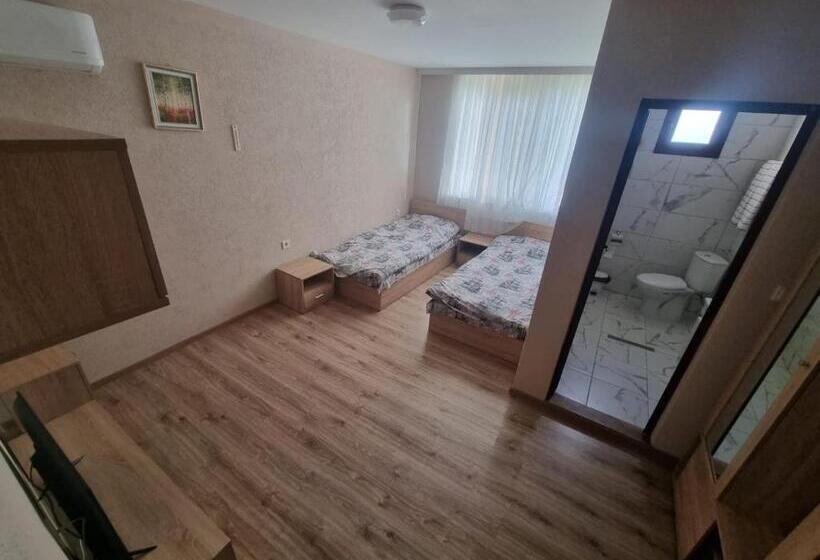 Pensão къща за гости люляк