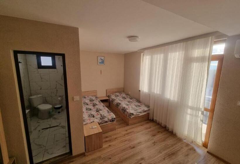 Pensão къща за гости люляк