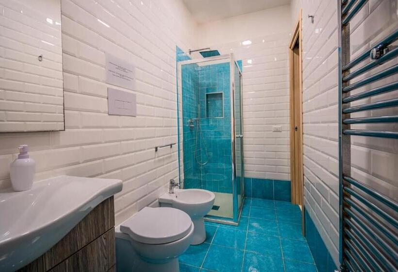 پانسیون Color House