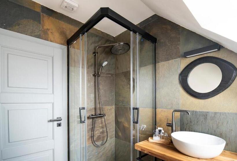 پانسیون Dům U Města Milána   Sedm Dveří, Sedm Světů