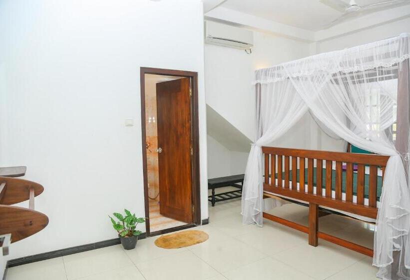 膳宿费 The Heavens Ocean Villa Talpe