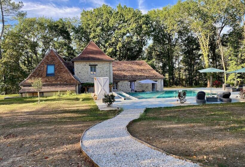 住宿加早餐  Le Chirol