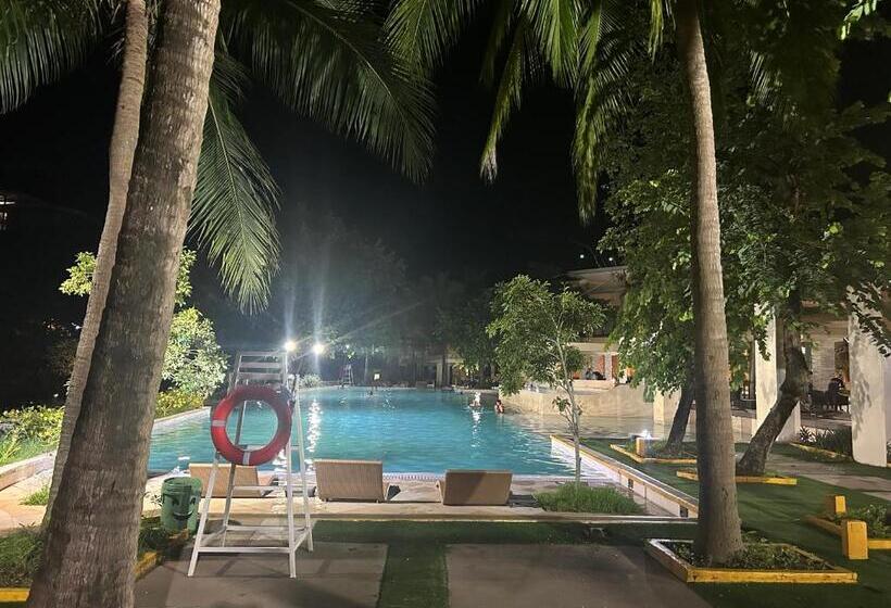 住宿加早餐  Tu Casa At Pico De Loro   Myna B