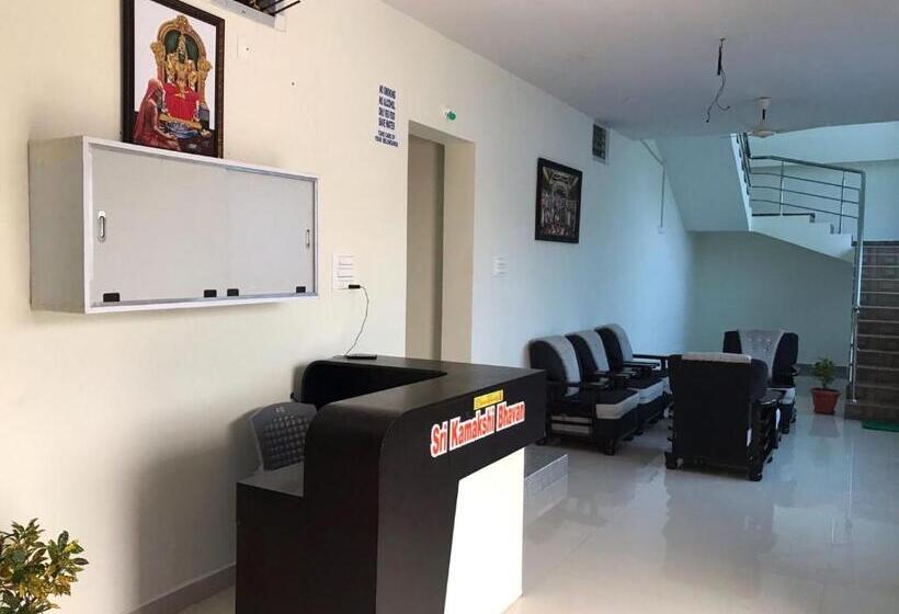 호텔 Sri Kamakshi Bhavan