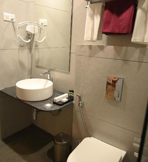 Mango Leaf Lake Resort