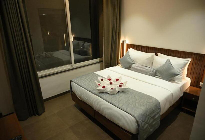 Mango Leaf Lake Resort