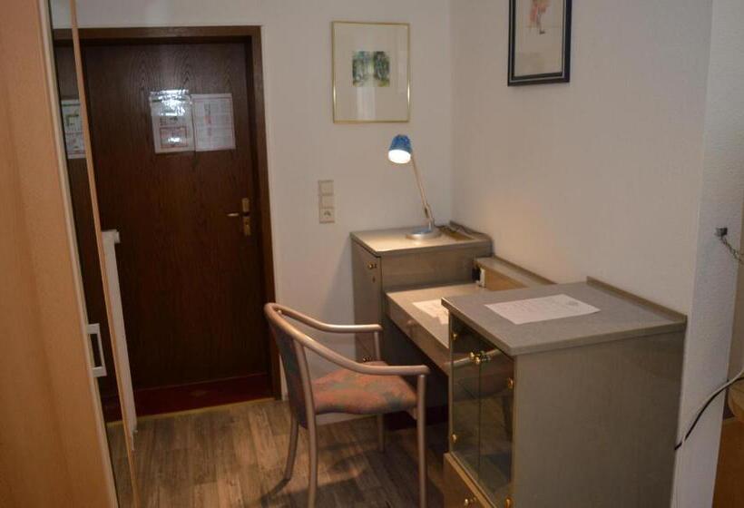 פנסיון Boardinghaus Zu Coburg