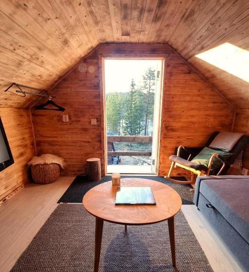 پانسیون Cozy Cabin Styled Loft
