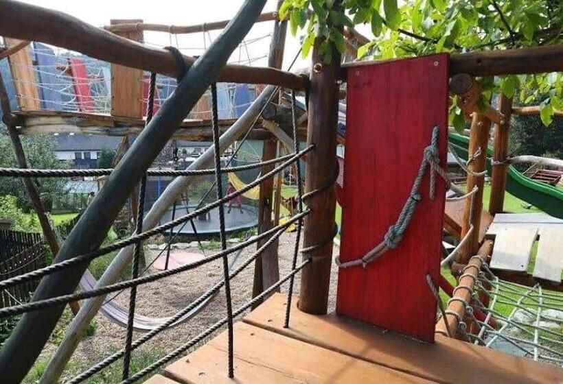 پانسیون Dům Alois   Penzion Pro Děti A Jejich Rodiče