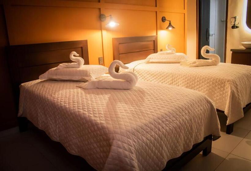 پانسیون La Casona