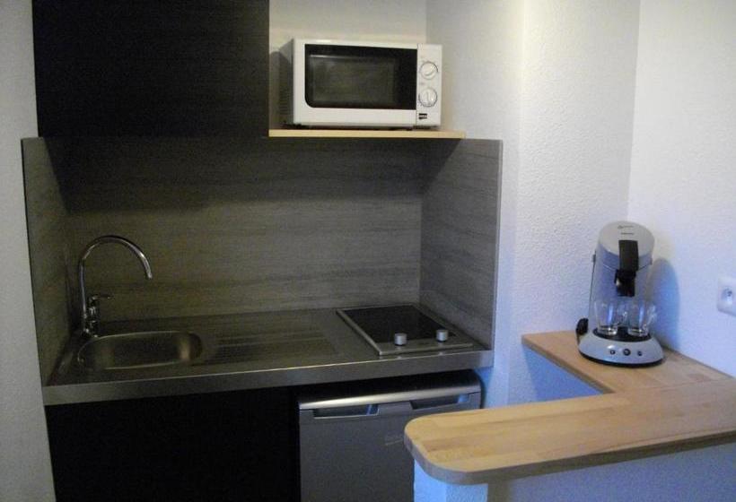 Appart Hotel Residella House Room & Kitchen Avignon Le Pontet