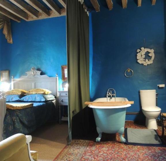 ベッドアンドブレックファースト Maison D'hôtes Les Volets Verts Et Sa Brocante