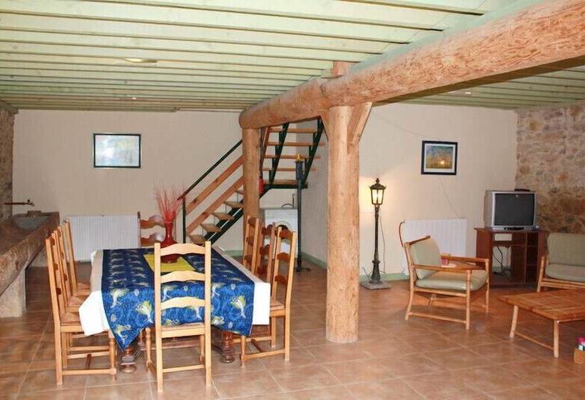 مبيت وإفطار Chambres D Hôtes Les Gragniotes