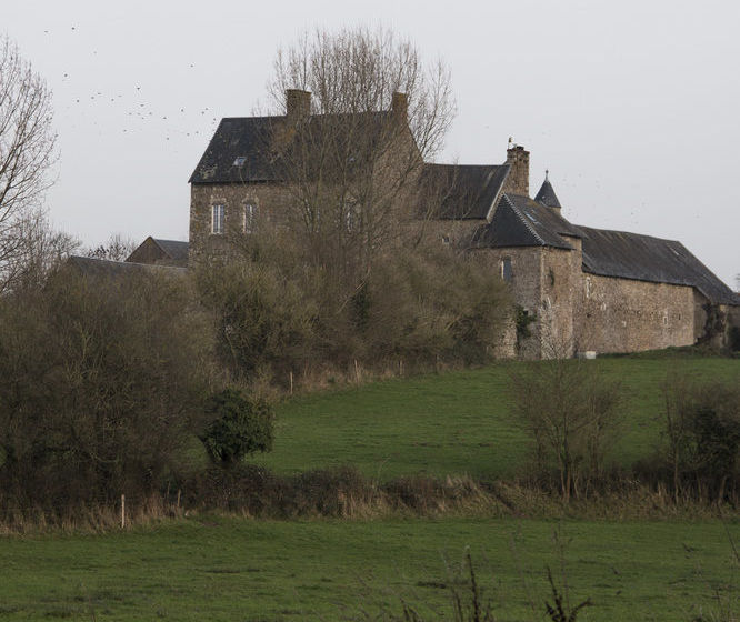 مبيت وإفطار Le Chateau De Claids