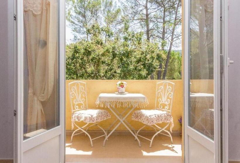 مبيت وإفطار La Maison De La Cigale