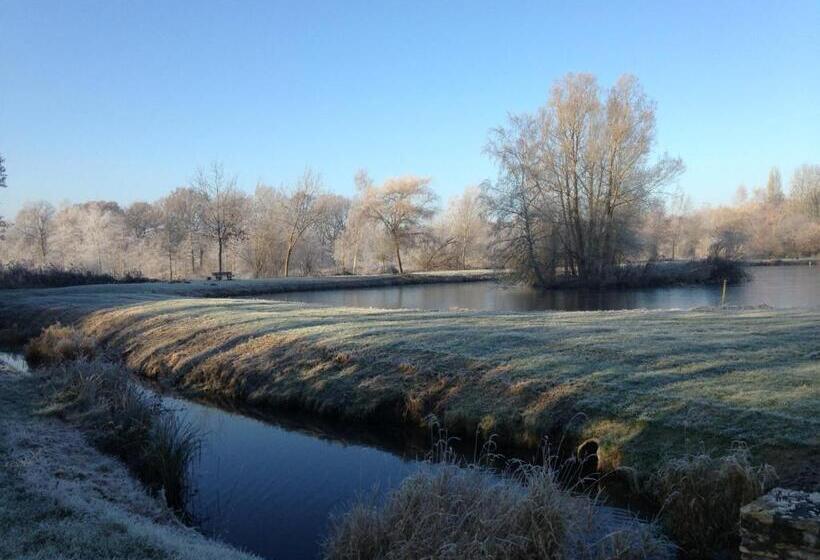 민박 Moulin De Vilgris