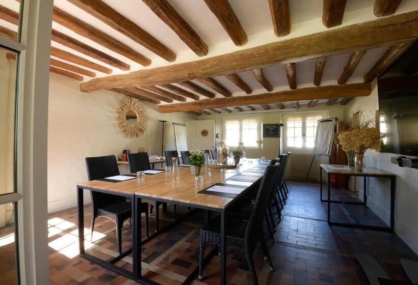 민박 Moulin De Vilgris