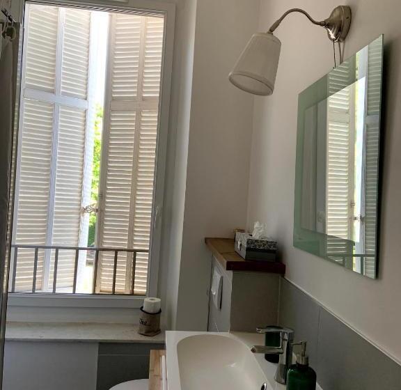 Bed and Breakfast Un Nid En Camargue