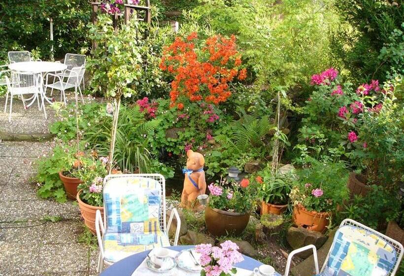 ホテル Gästehaus Heller