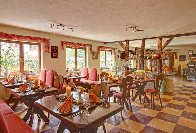 Land Gut Hotel Burgblick