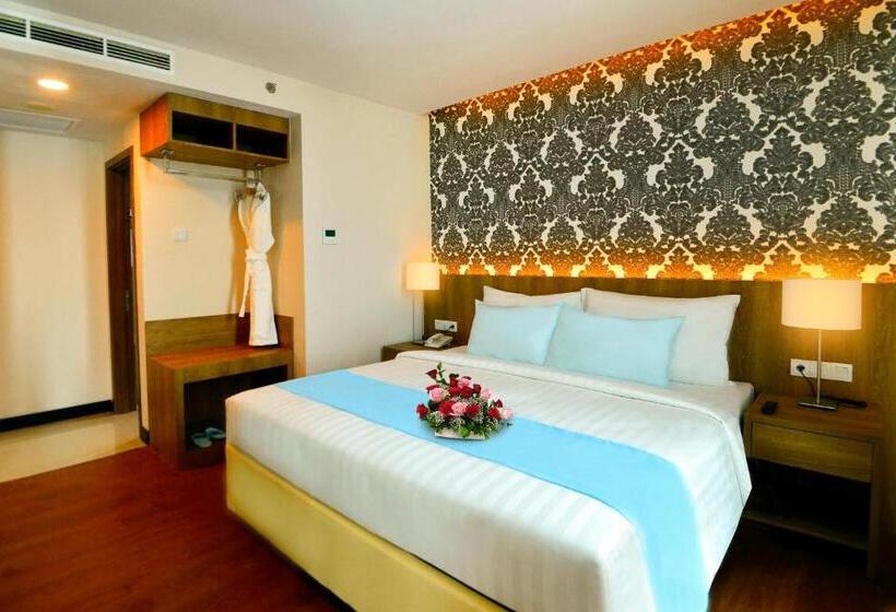 هتل Odua Weston Jambi