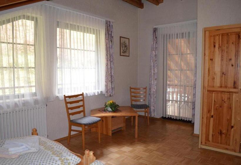 ホテル Restaurant Waldschlössel