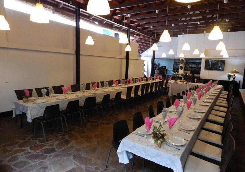بنسيون Jacaranda Guesthouse