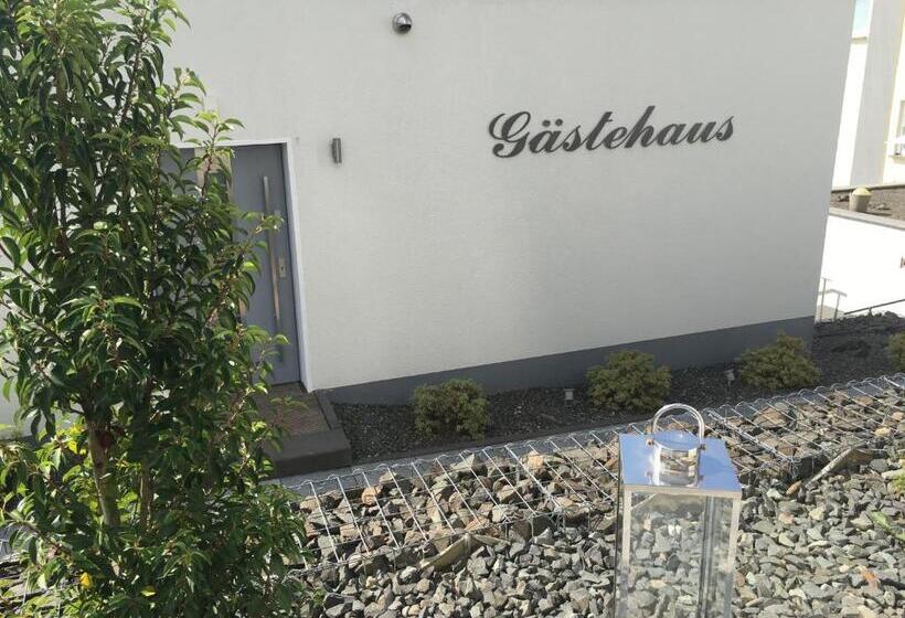 Wohnraum Hotel & Gästehaus