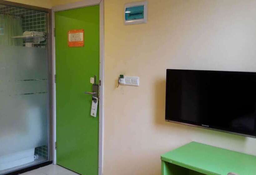 Yimi Hotel Changshou Metro Branch