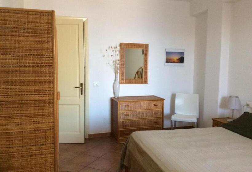 בית מלון כפרי Albergo Seaside