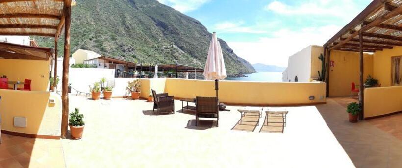 בית מלון כפרי Albergo Seaside