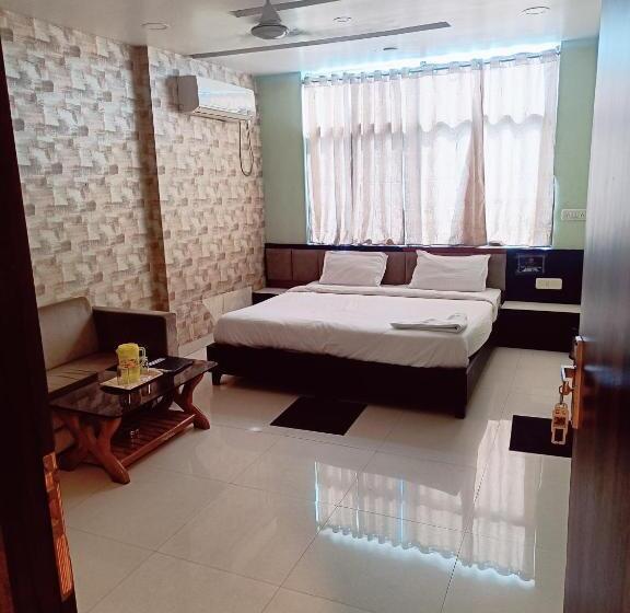 호텔 Collection O Hoshangabad