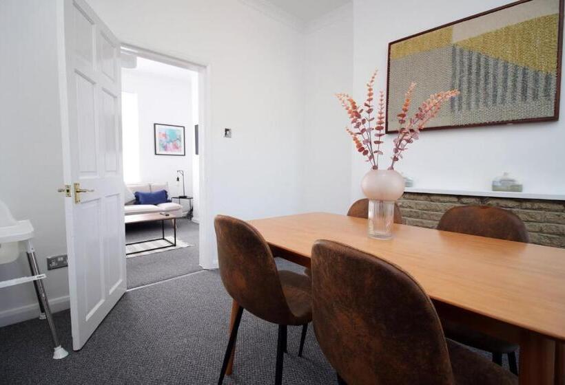 膳宿费 Bristol Street | Cohost Partners